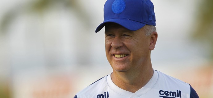 Cruzeiro espera definição de Mano para planejar a próxima temporada