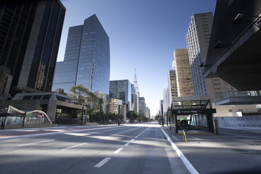 Vista da Avenida Paulista no feriado da Sexta-feira da Paixão, 10 de abril — Foto: Mister Shadow/Estadão Conteúdo