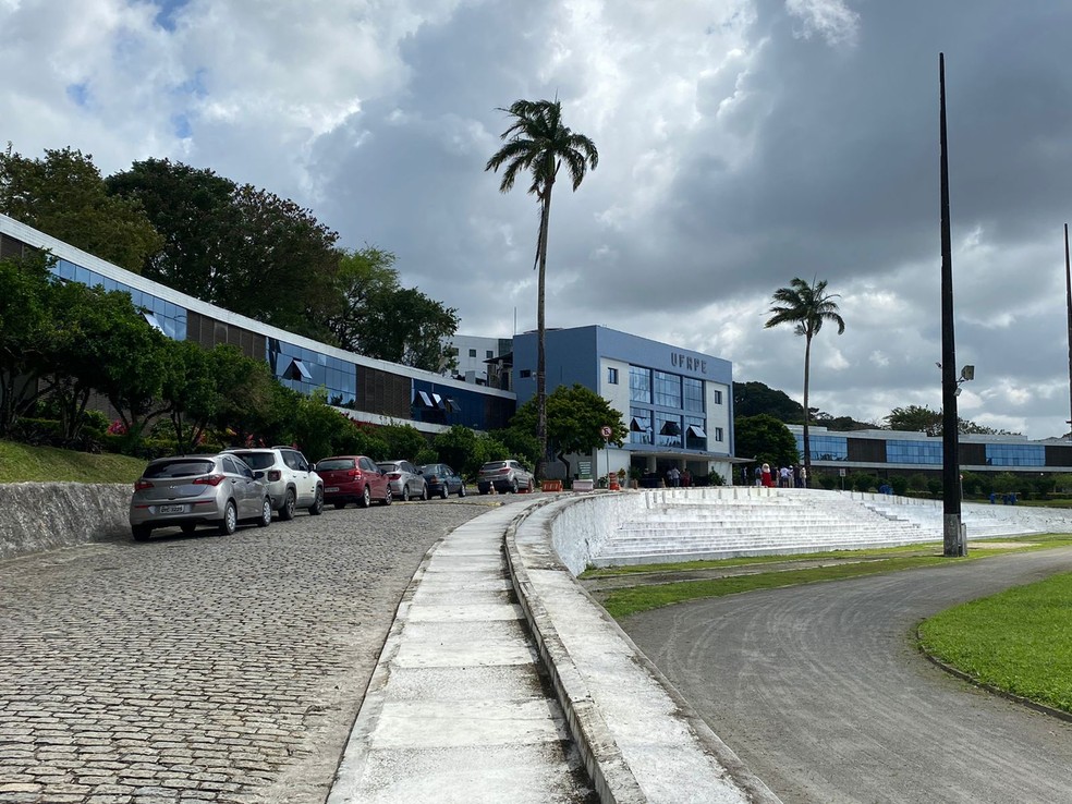 Campus Recife da Universidade Federal Rural de Pernambuco fica em Dois Irmãos, na Zona Norte da cidade — Foto: Pedro Alves/G1