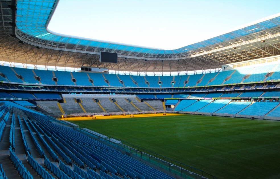 Gramado da Arena do Grêmio (Foto: Bruna Vilella/MFCOM)