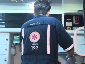 Socorrista que perfil da maioria das vítimas é de pessoas jovens (Foto: RBS TV/Reprodução)