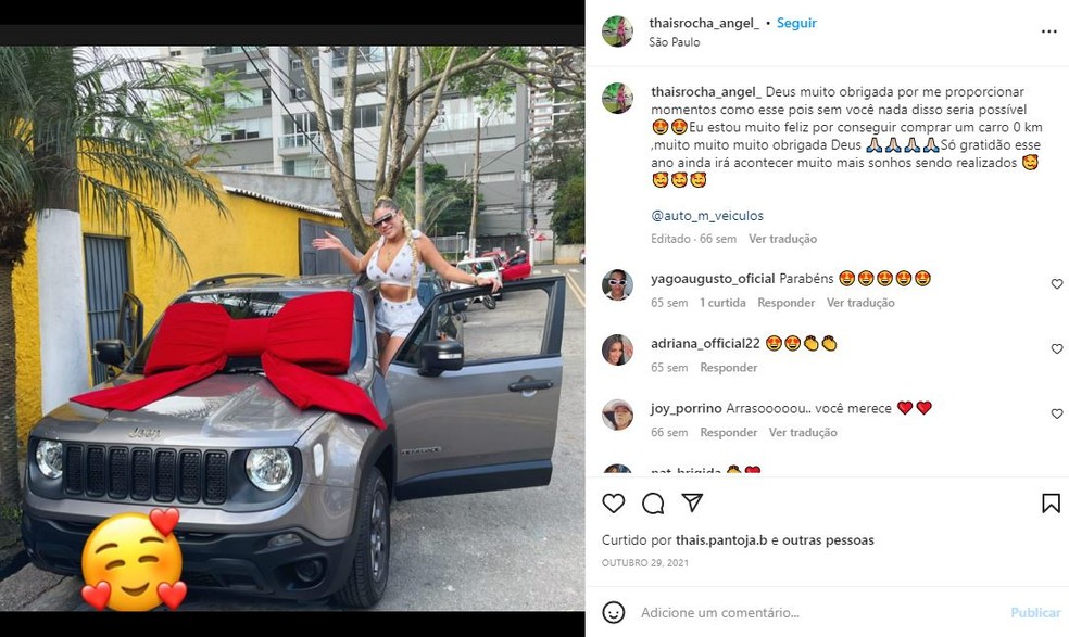 Thas Rocha Secundino chegou a postar foto de quando conseguiu comprar seu carro. Ela foi encontrada morta dentro do veculo  — Foto: Reproduo/Arquivo pessoal/Instagram