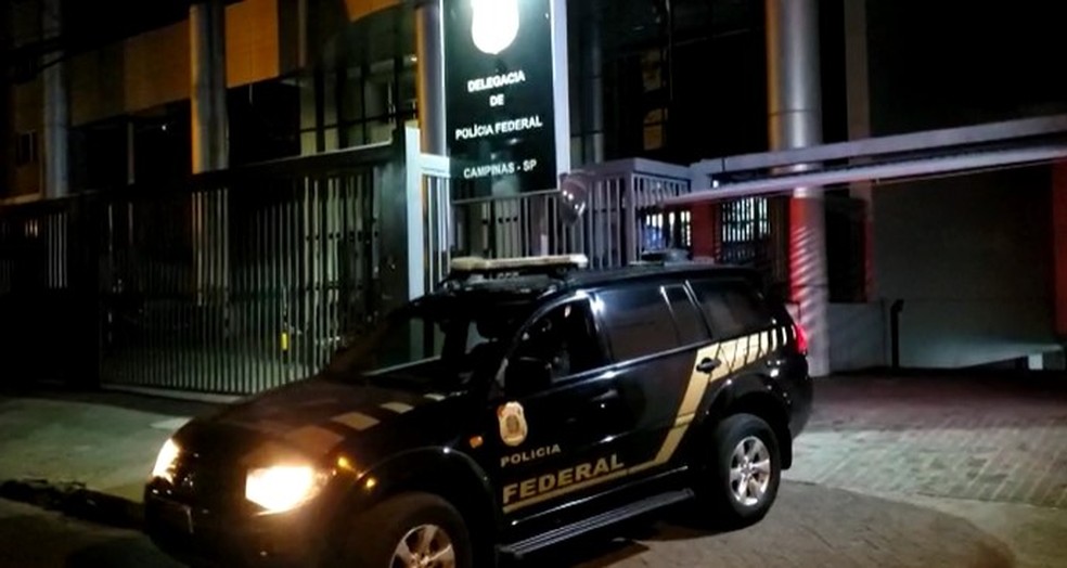 Polícia Federal cumpriu mandados no início da manhã desta quarta — Foto: Divulgação/Polícia Federal