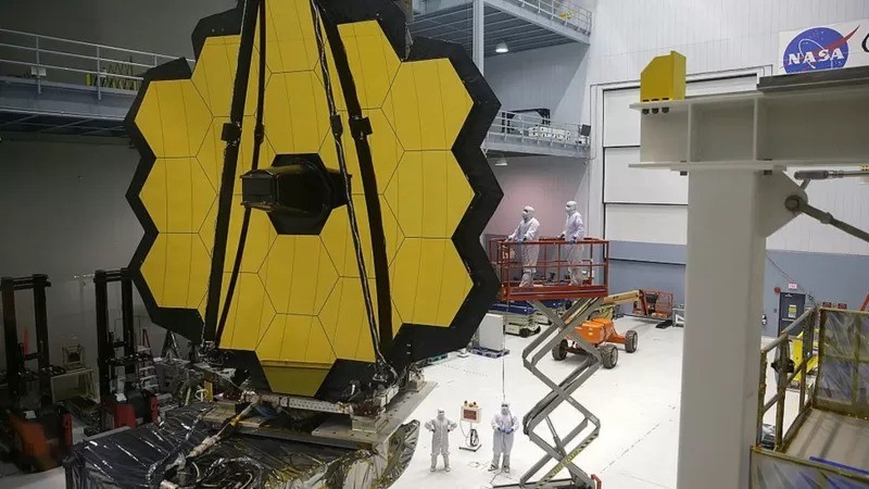 The James Webb Telescope was sent into space in December 2021 (Photo: GETTY IMAGES via BBC)