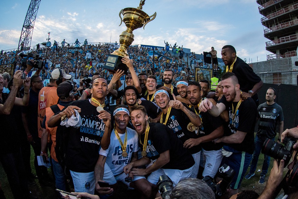 Grêmio valoriza elenco "mais competitivo" e evita elencar prioridades em 2018 (Foto: Lucas Uebel/Divulgação Grêmio)