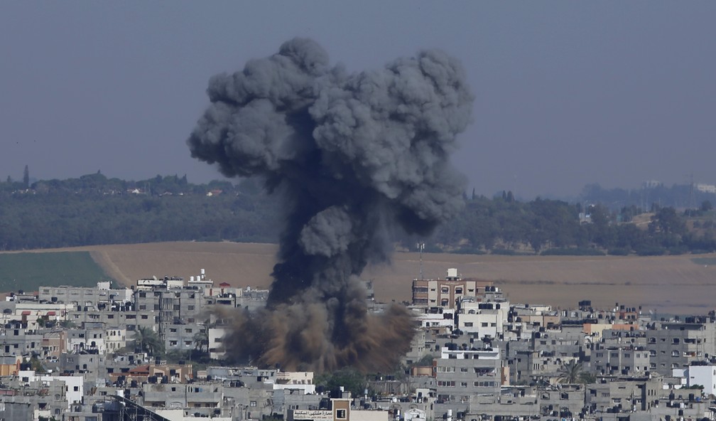 Sobe para 30 o nº de mortos por mísseis e foguetes em Gaza e Israel | Mundo  | G1