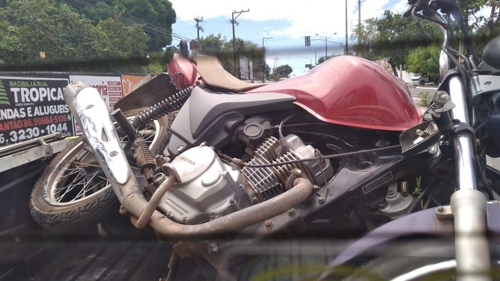 Moto apreendida com o suspeito de tentativa de assalto em Teresina — Foto: Divulgação/Força Tarefa
