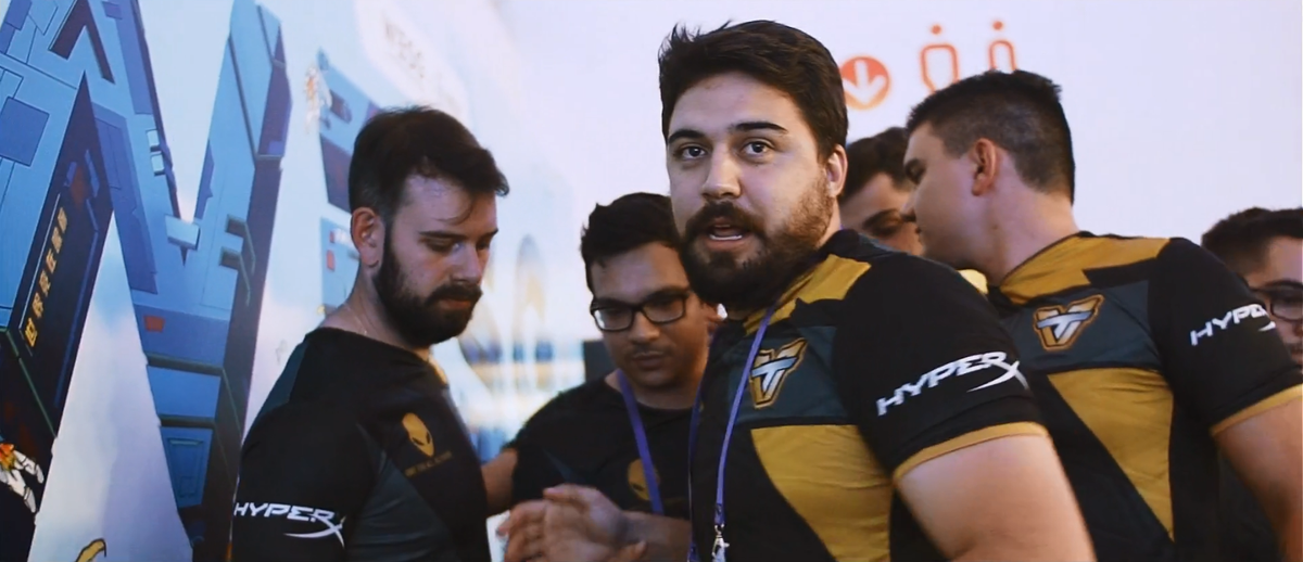 Team oNe derruba campeões mundiais e vai lutar por terceiro lugar na ...