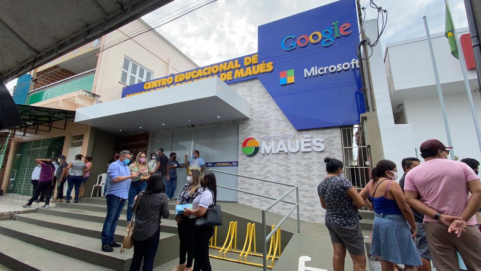Centro de Tecnologia e Robótica tem equipamentos tecnológicos para cursos aos alunos da rede municipal. — Foto: Patrick Marques/G1 AM