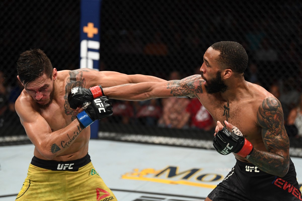 Berinja mostra raça, mas perde por pontos para Ewell no card