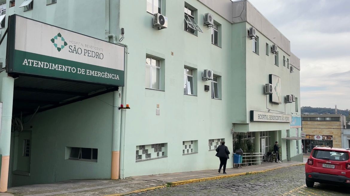 Paciente é morto a tiros dentro de hospital em Garibaldi, diz polícia
