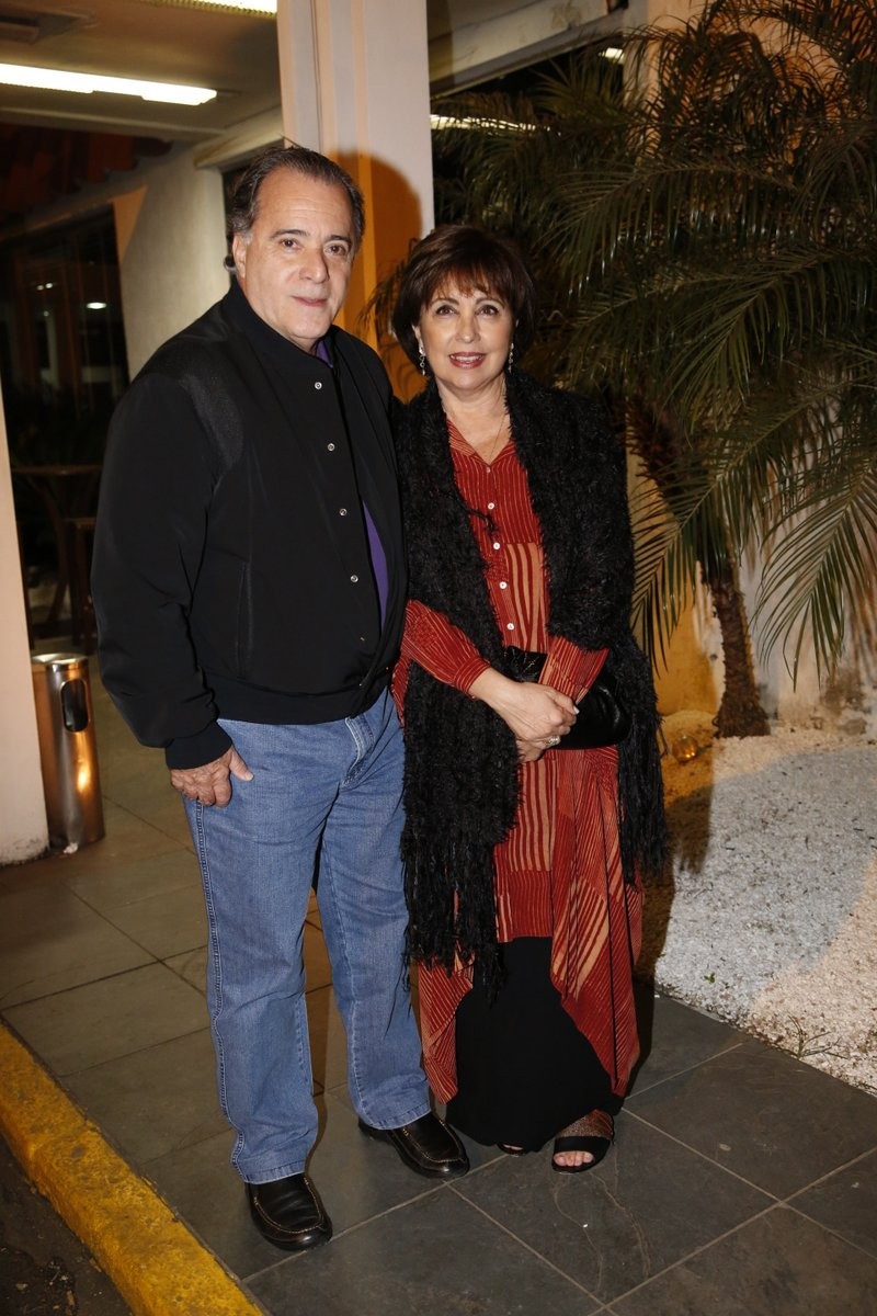 Tony Ramos e a mulher (Foto: Felipe Assumpção e Léo Marinho/AgNews)