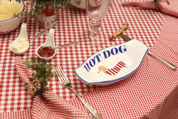 Mesa de Hot Dog (Foto: Karen Hofstetter / divulgação)