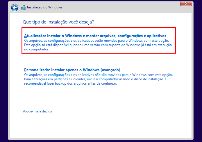 Selecionando a opção Atualizar no instalador do Windows 10 (Foto: Reprodução/Helito Bijora) 