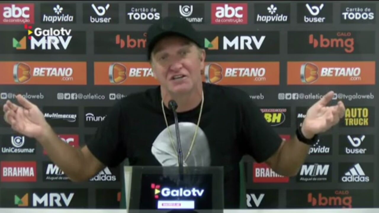 Técnico do Atlético-MG, Cuca responde Abel Ferreira, treinador do Palmeiras, após eliminação