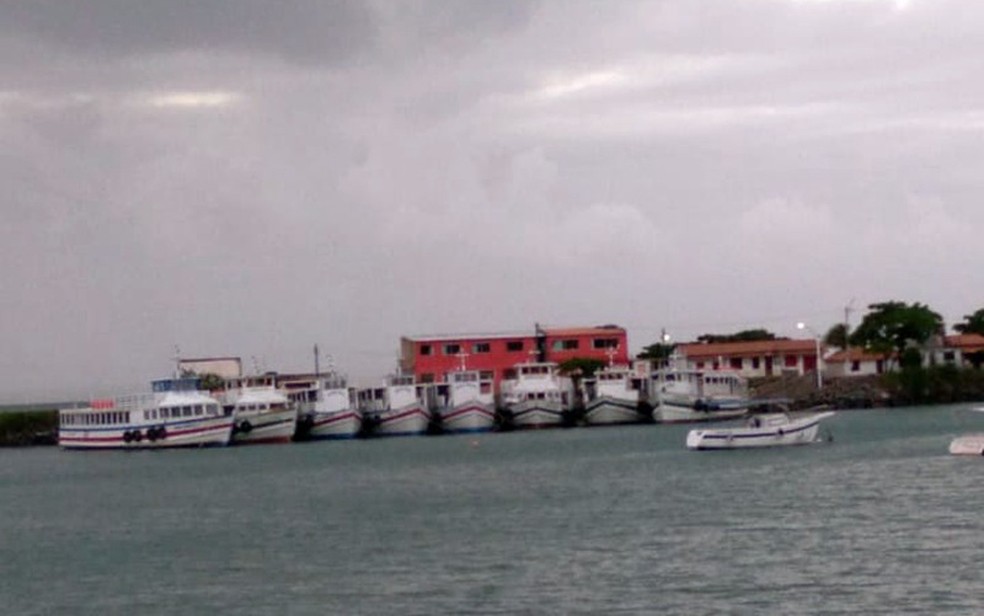 Travessia Salvador-Mar Grande segue suspensa por causa das más condições de navegação na Baía de Todos-os-Santos — Foto: Divulgação/Astramab