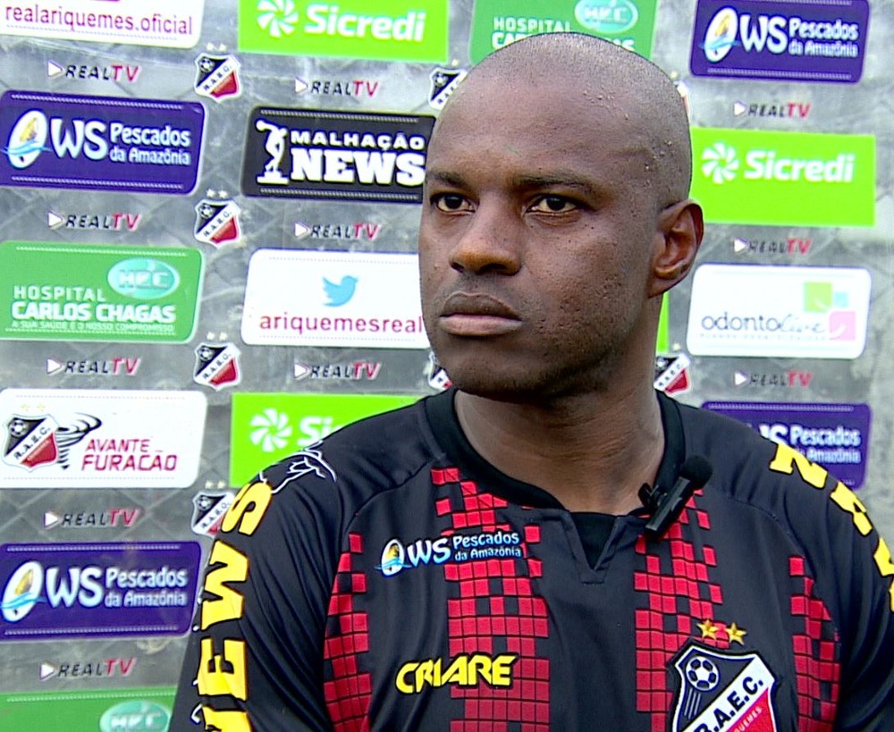 LÃÂÂ©o Mineiro, atacante do Real Ariquemes ÃÂÂ© o artilheiro do estadual com 4 gols (Foto:  Armando JÃÂÂºnior)