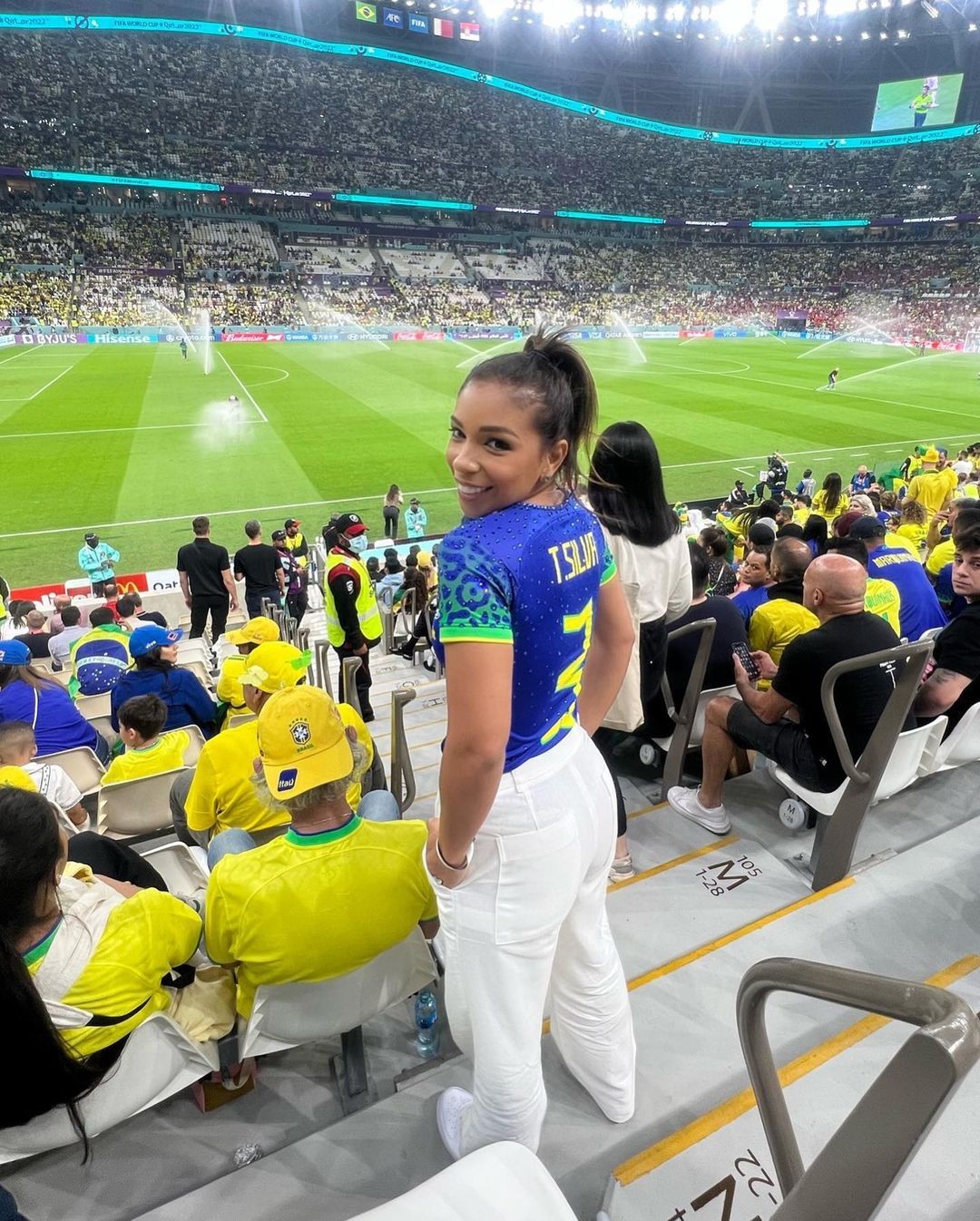 Belle Silva, mulher do capitão Thiago Silva e batizada na web de 'primeira-dama da seleção', conta bastidores da vida no Catar