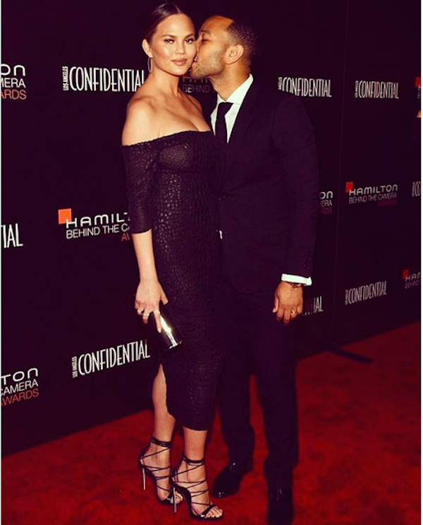 A modelo Chrissy Teigen com o marido, John Legend (Foto: Instagram)