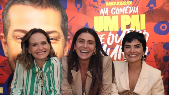 Giovanna Antonelli, Vanessa Giácomo e Fernanda Rodrigues se encontram durante passeio em shopping