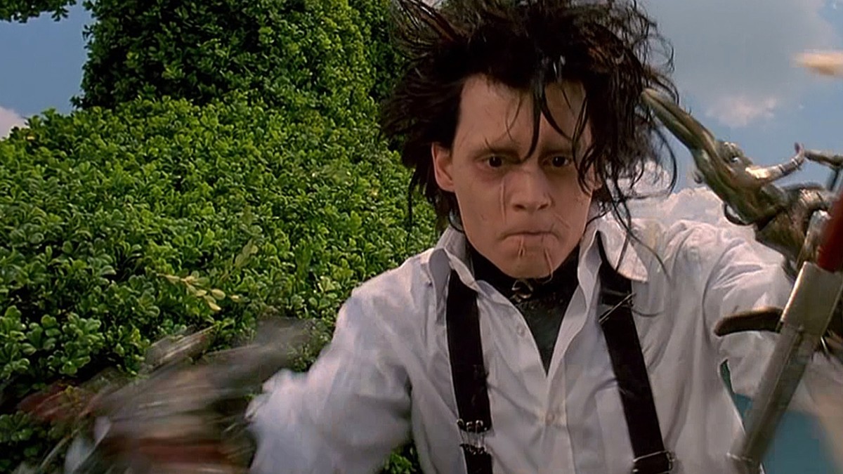 Mão de tesoura usada por Johnny Depp em filme é vendido por R$ 420 mil |  Pop & Arte