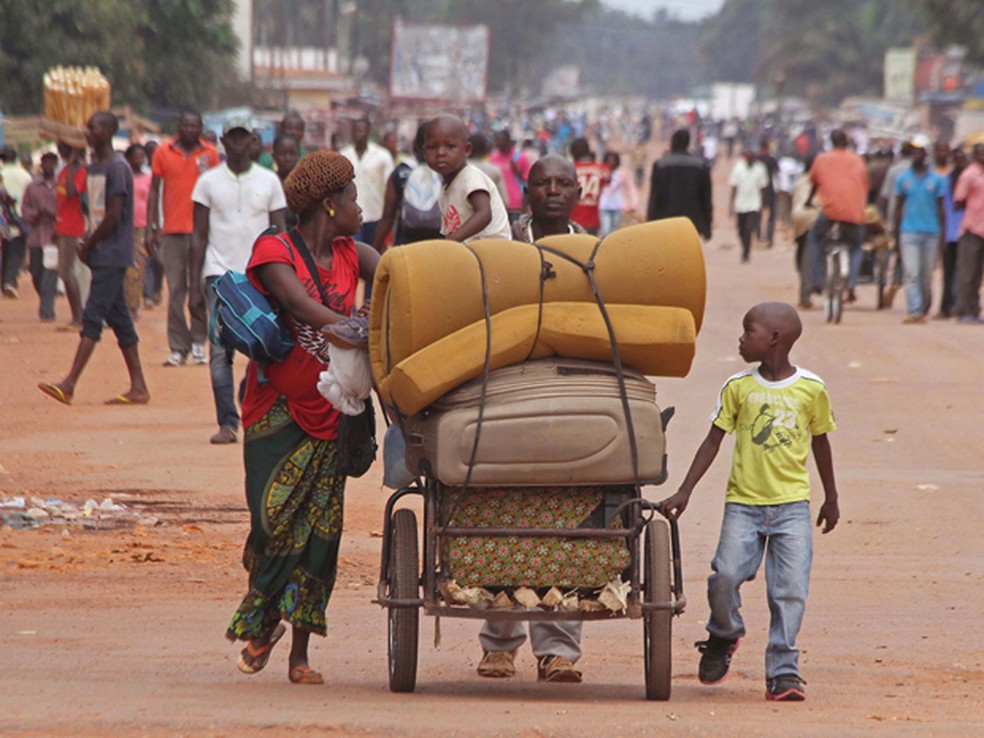 Metade da população da República Centro-Africana precisa de ajuda humanitária | Mundo | G1