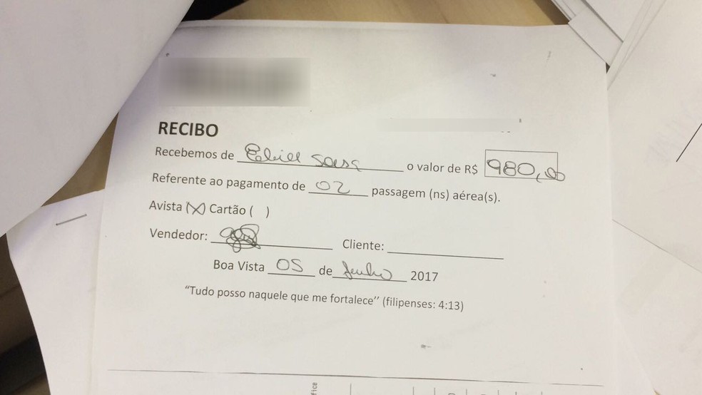 Jovem que perdeu R$ 1 mil com passagens falsas registrou BO nesta semana (Foto: Alan Chaves/G1 RR)