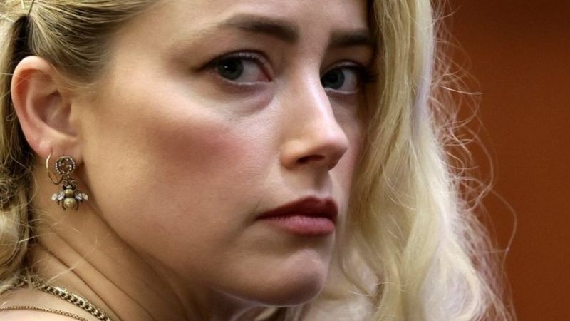 Amber Heard desabafa sobre 'ódio e hostilidade' nas redes sociais após julgamento contra Depp (Foto: Reuters via BBC News)