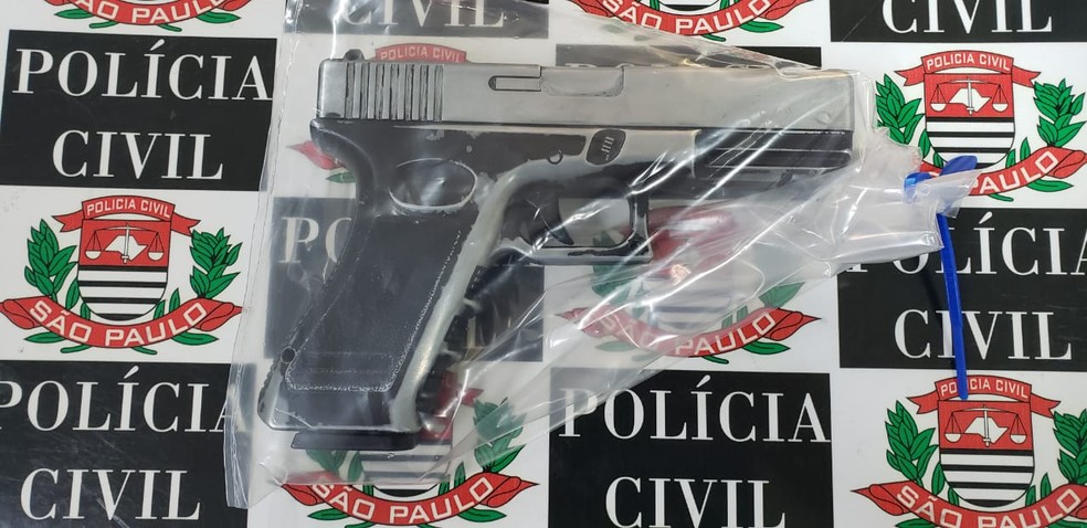 Arma foi apreendida pela Pol&iacute;cia Civil em Boituva (SP) &mdash; Foto: Pol&iacute;cia Civil/Divulga&ccedil;&atilde;o
