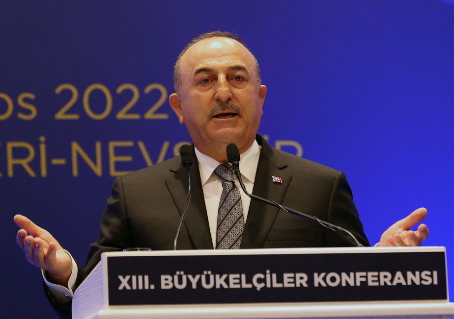 Mevlut Cavusoglu, chanceler da Turquia, fala durante a 13ª Conferência de Embaixadores em Ancara