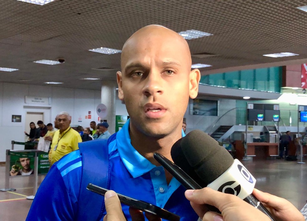 Carlinhos é titular do CSA no Brasileiro — Foto: João Alvim/GloboEsporte.com