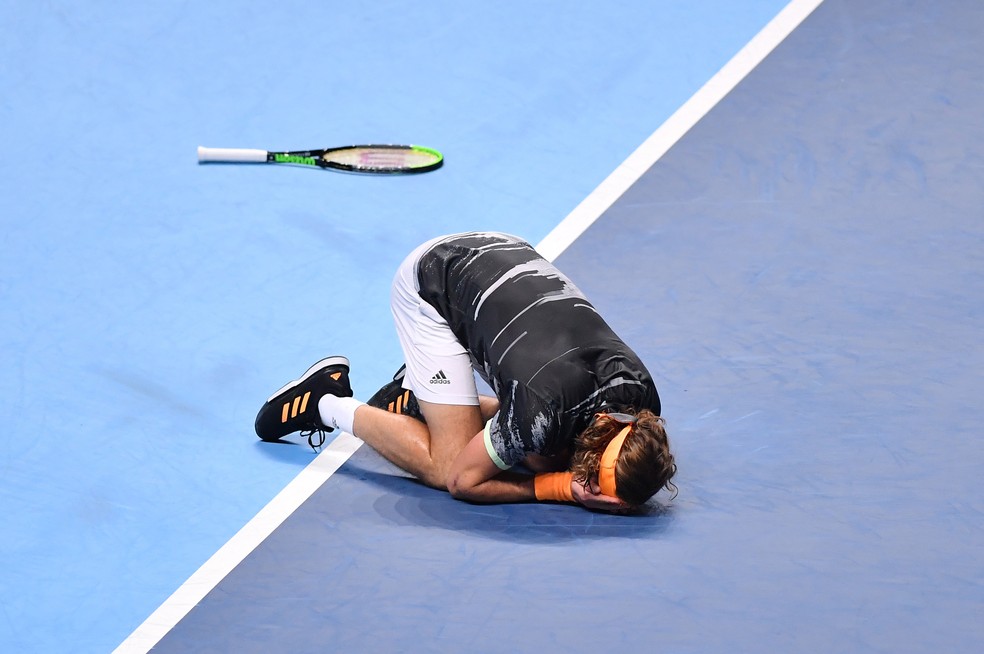 Rei de Londres: Tsitsipas vence ATP Finals aos 21 anos e ...
