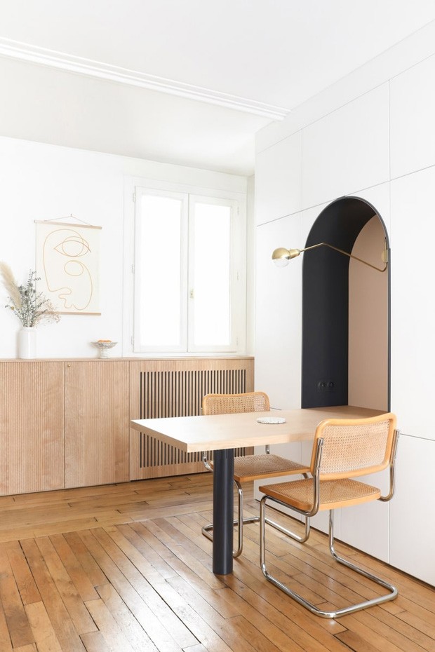 Décor do dia: nichos otimizam sala de jantar de apartamento pequeno (Foto: Divulgação)