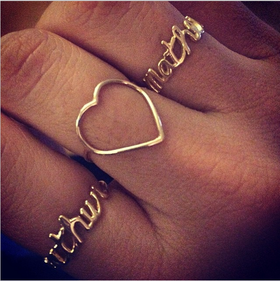 Mimo: anéis com os nomes dos dois filhos de Juliana Knust (Foto: Reprodução - Instagram)
