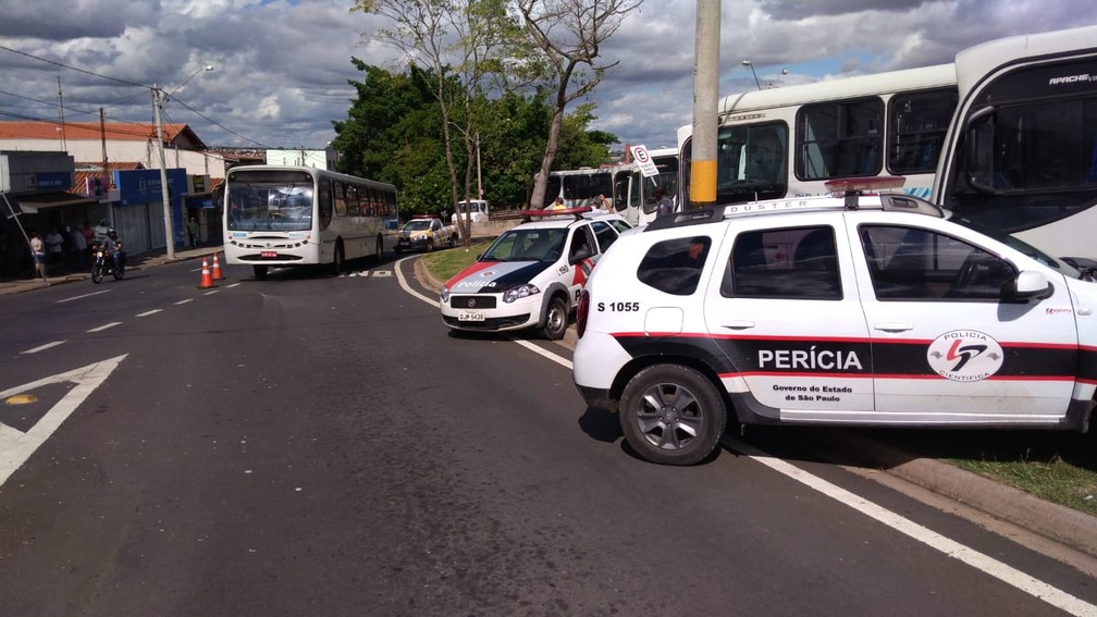 Perícia foi acionada após idoso morrer atropelado em Piracicaba — Foto: João Alvarenga/EPTV