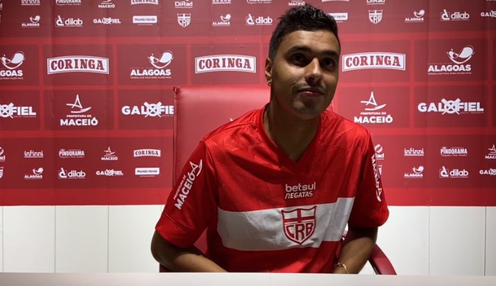 Alisson Farias não pode atuar pelo CRB na Copa do Brasil — Foto: Reprodução/CRB