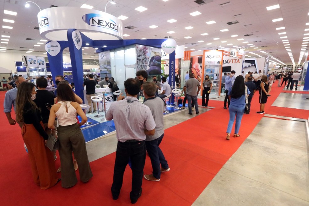 Fenacam conta com feira de equipamentos, produtos e serviços — Foto: Canindé Soares