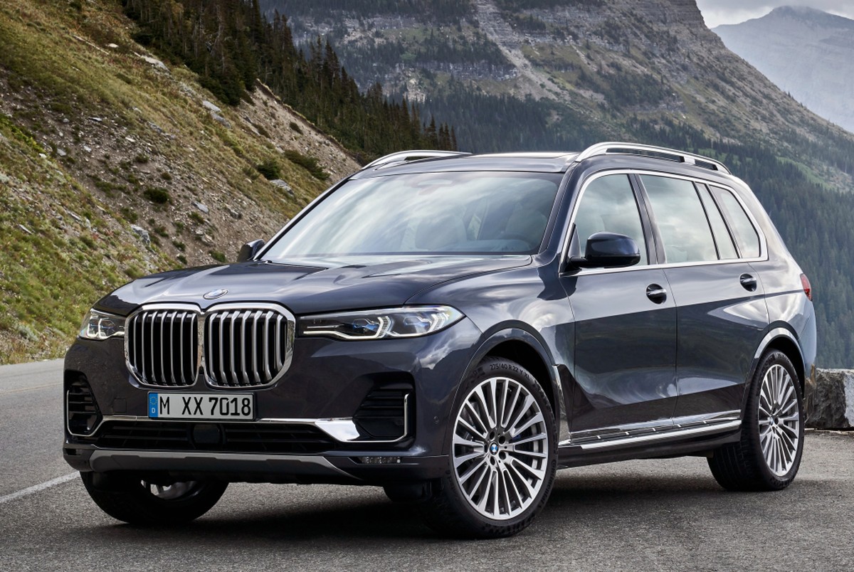 Лобовое стекло bmw x7