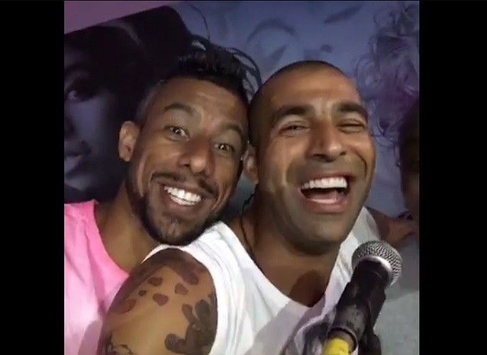 Em vídeo, Sheik pede volta de Léo Moura e faz propaganda gratuita para o Fla