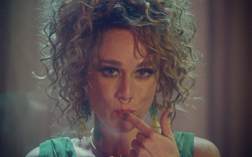 Série brasileira sobre os signos do zodíaco tem Fe Paes Leme e Mariana Ximenes no elenco - Vogue Brasil