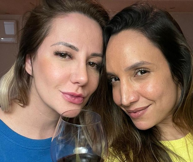 Amanda Labrego e Maria Maya (Foto: Reprodução/Instagram)