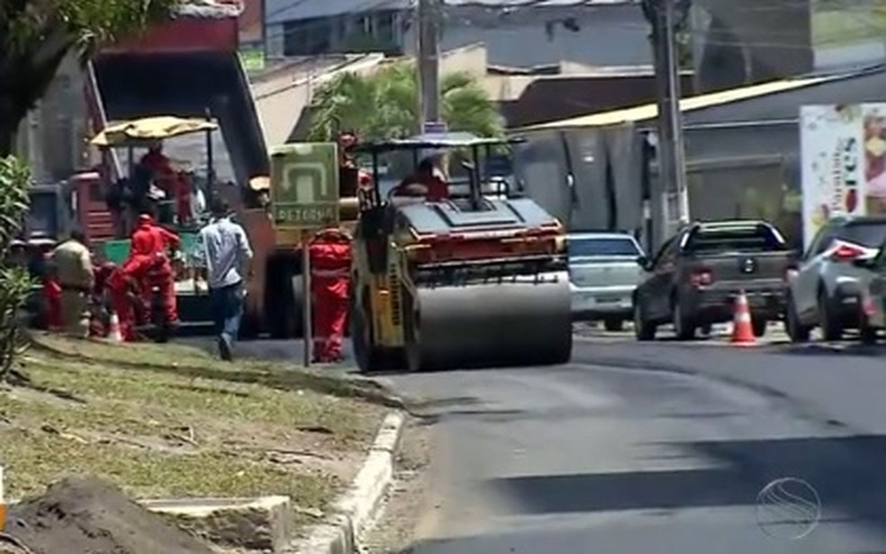 Obras na Avenida Beira Mar, em Aracaju — Foto: Reprodução/TV Sergipe/Arquivo