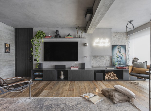 Integração e muitas texturas marcam projeto de apartamento de 120 m² (Foto: Thiago Travesso)