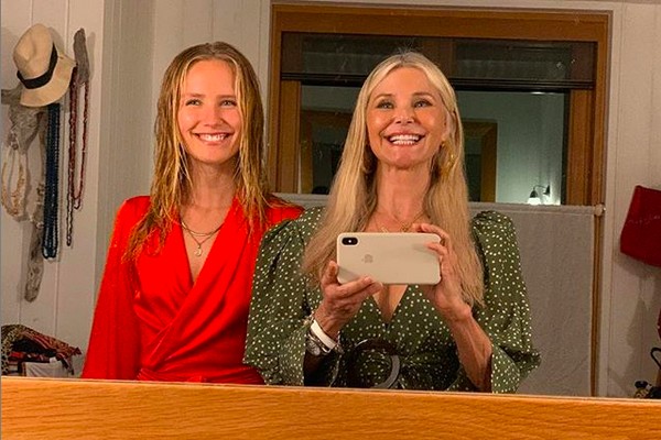 A ex-modelo Christie Brinkley com a filha Sailor Brinkley-Cook (Foto: Instagram)