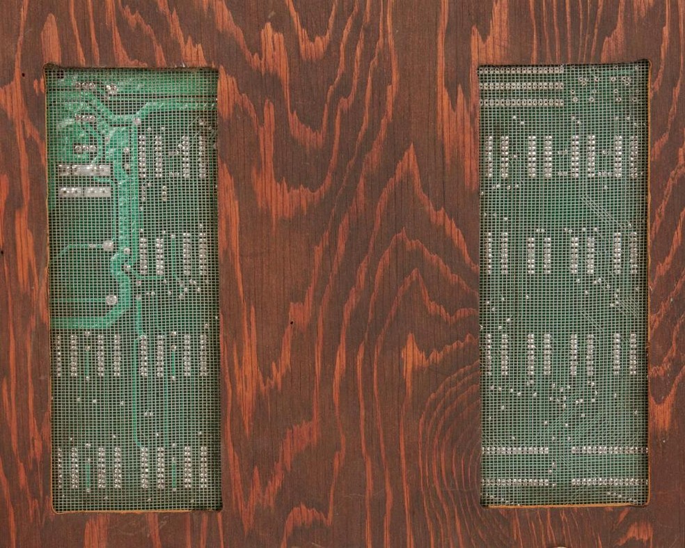 Circuitos internos do Apple-1, vendido em leilão — Foto: John Moran