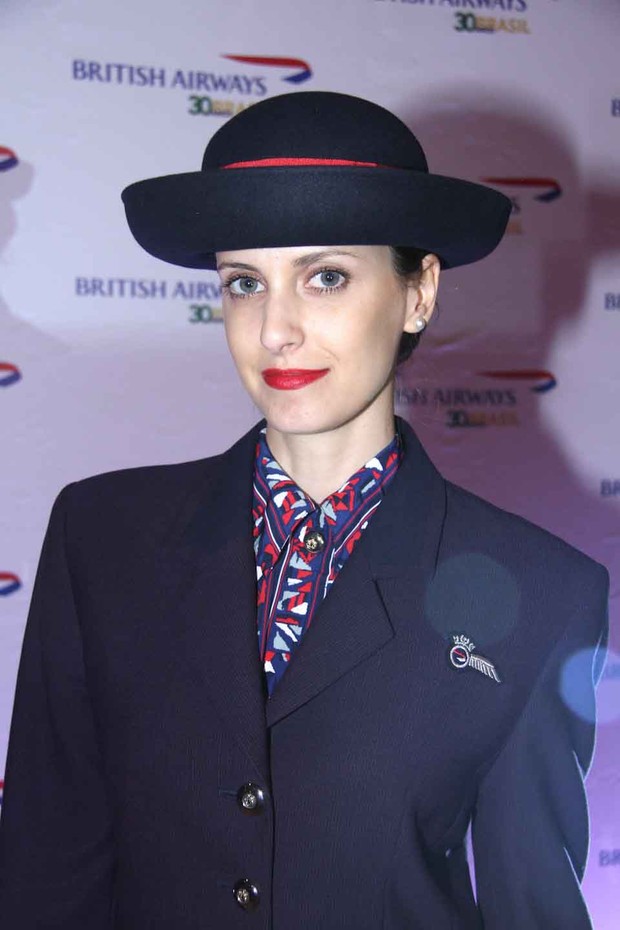 O estilista Paul Costello colocou, em 1993, o chapéu como parte integrante do uniforme feminino (Foto: Denise Andrade)