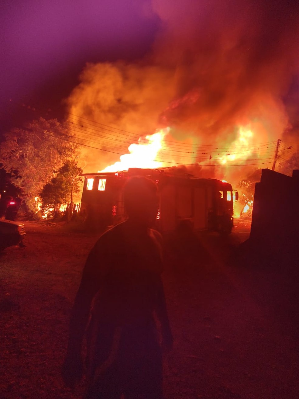 Incêndio aconteceu na região do Santa Mônica — Foto: Foto Autorizada/Arquivo Pessoal