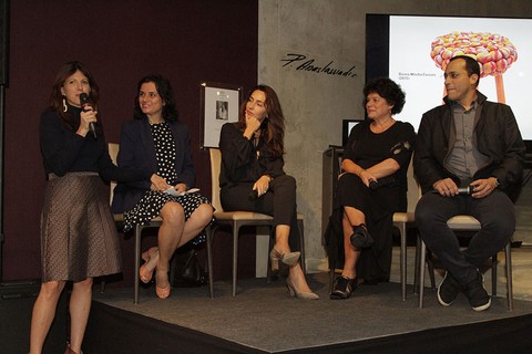 Taissa Buescu, Regina Galvão, Patricia Anastassiadis,  Ines Schertel e Guto Indio da Costa
