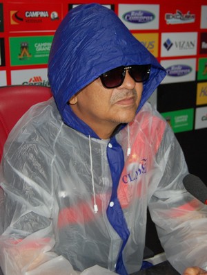 Francisco Diá, treinador do Campinense (Foto: Silas Batista / GloboEsporte.com)
