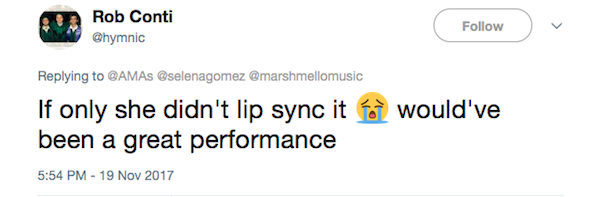 Uma das críticas feitas contra a cantora Selena Gomez por sua apresentação no 2017 American Music Awards  (Foto: Twitter)
